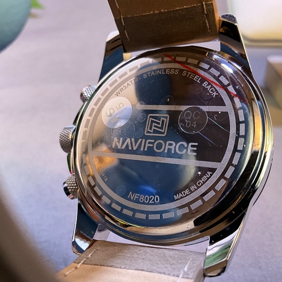 NaviForce Men Analog Sports Chronograph Watch - Picture 6 of 6